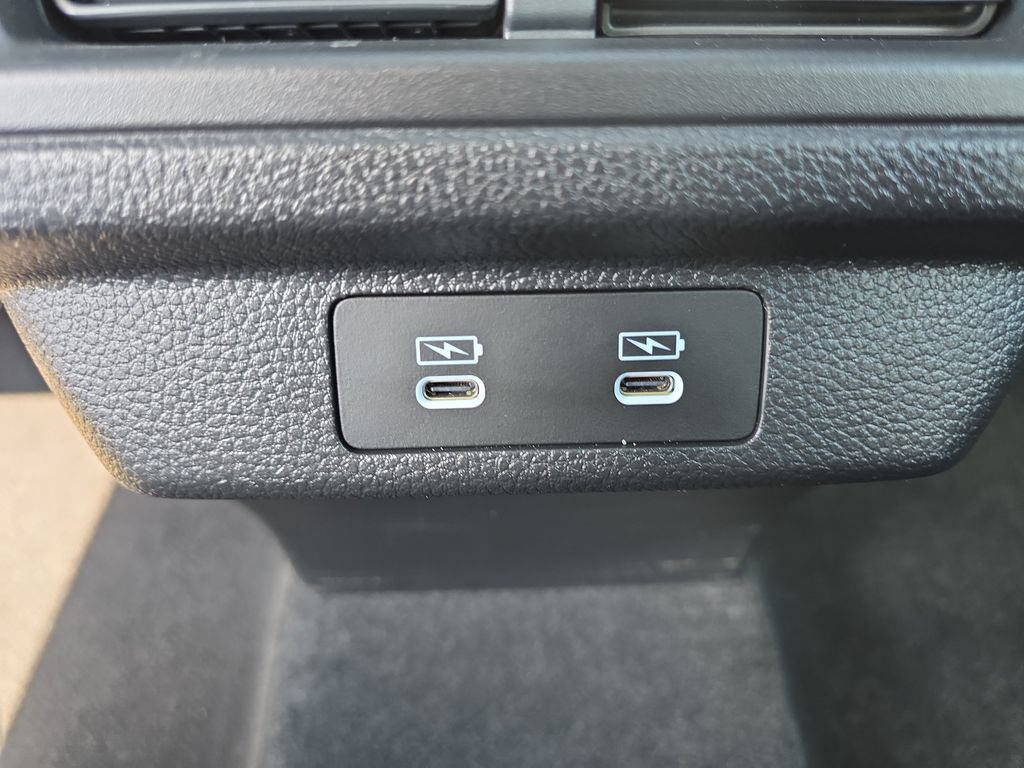 Used 2023 Honda Accord EX-L image 26