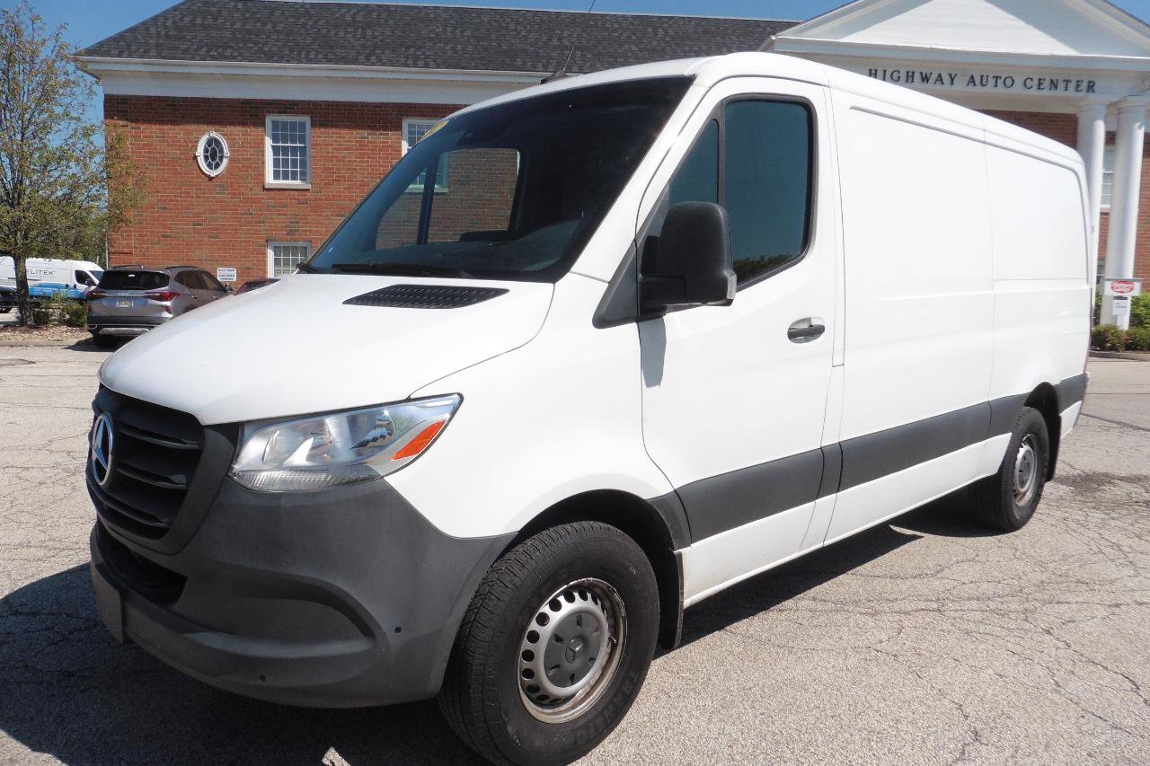 Used 2022 Mercedes-Benz Sprinter 1500 image 18