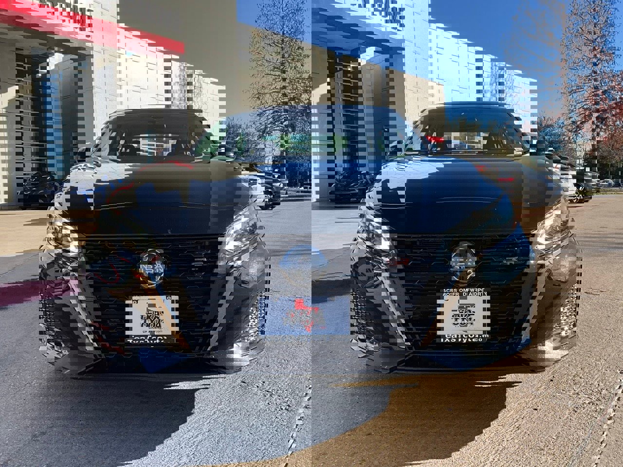 Used 2025 Nissan Altima 2.5 SR image 4