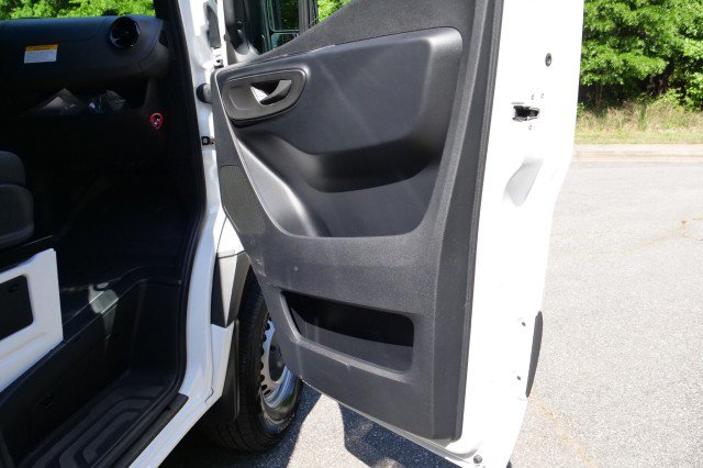 Used 2025 Mercedes-Benz Sprinter 2500 image 31