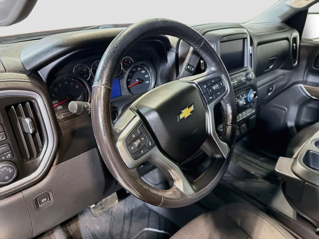 Used 2019 Chevrolet Silverado 1500 LT w/ All-Star Edition AWD/4WD image 11