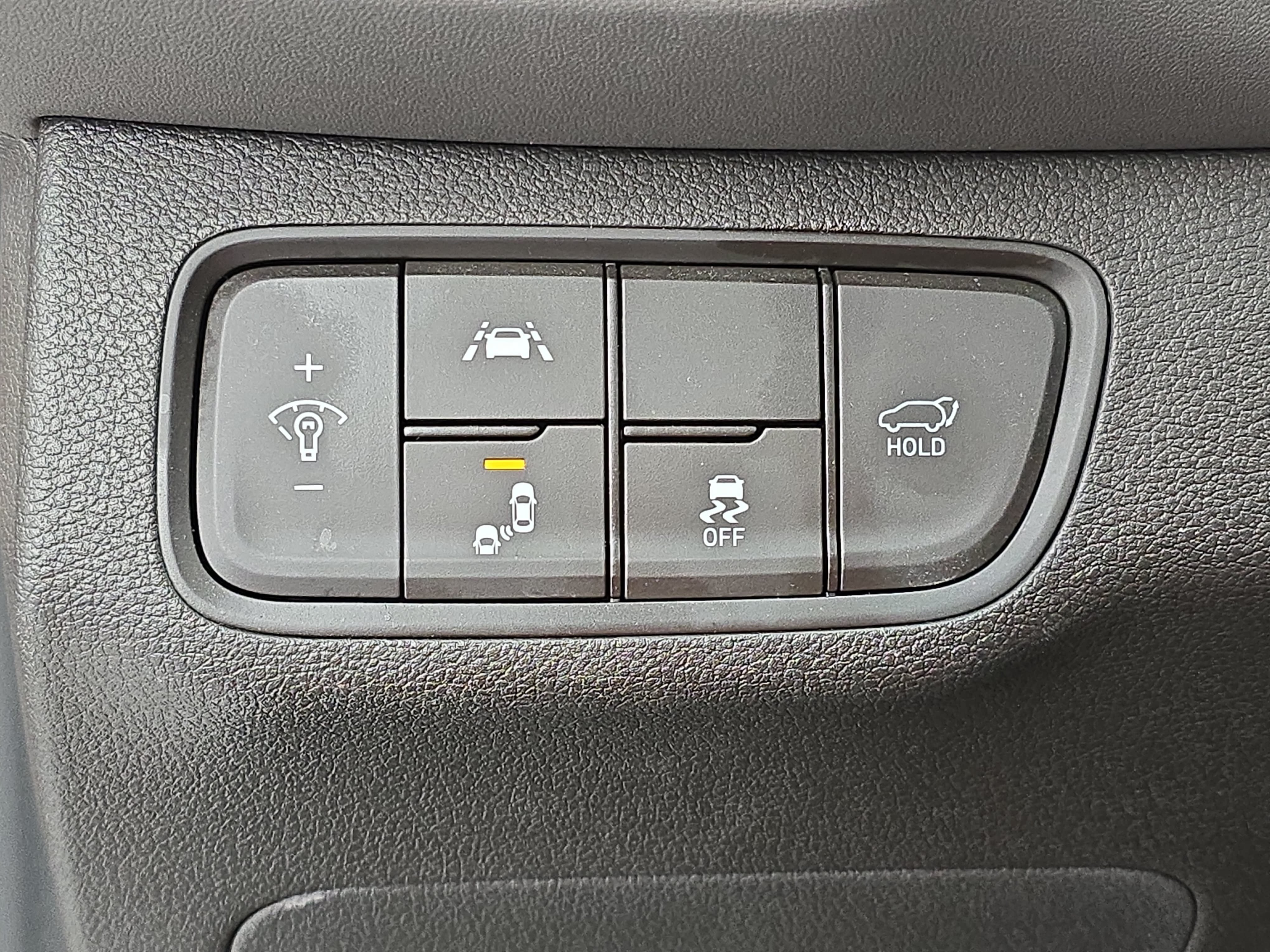Used 2020 Hyundai Santa Fe Limited FWD image 26