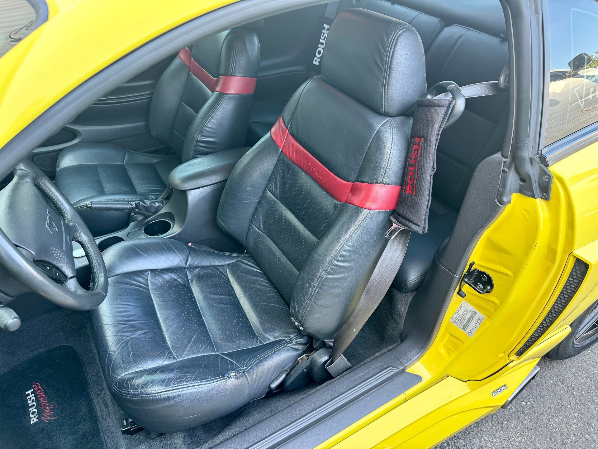 Used 2001 Ford Mustang GT RWD image 5