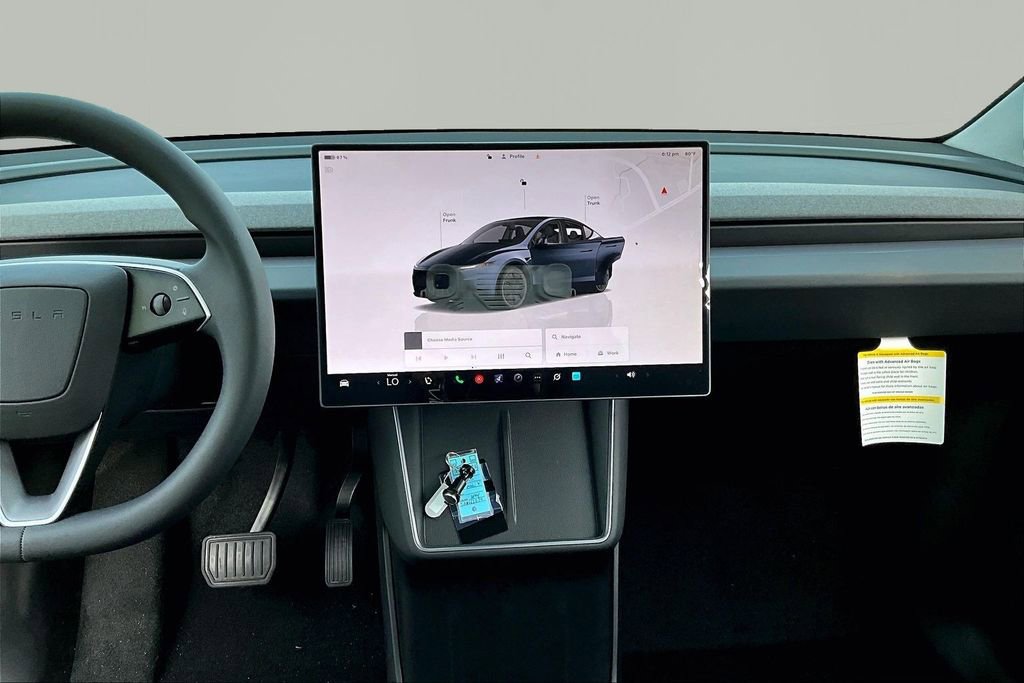 Used 2026 Tesla Model Y Long Range AWD/4WD image 9