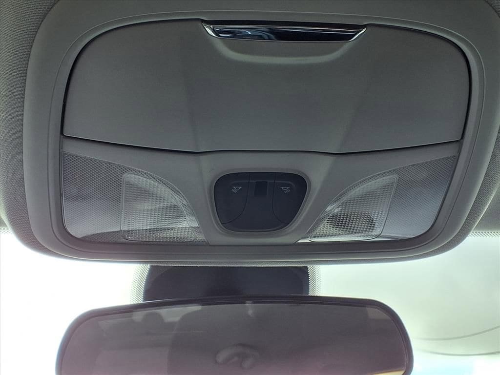 Used 2019 Jeep Cherokee Latitude Plus image 26