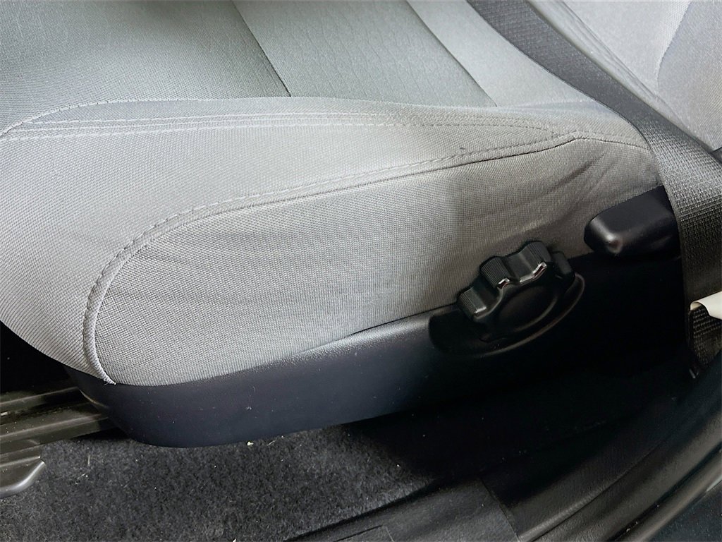 Certified 2019 Toyota Tacoma SR image 18