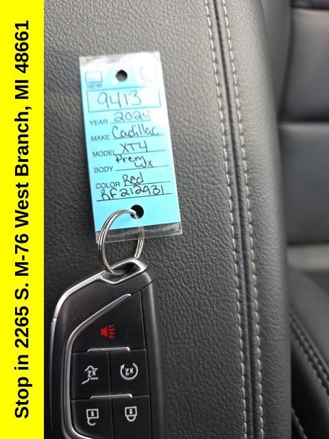 Used 2024 Cadillac XT4 Premium Luxury FWD image 24