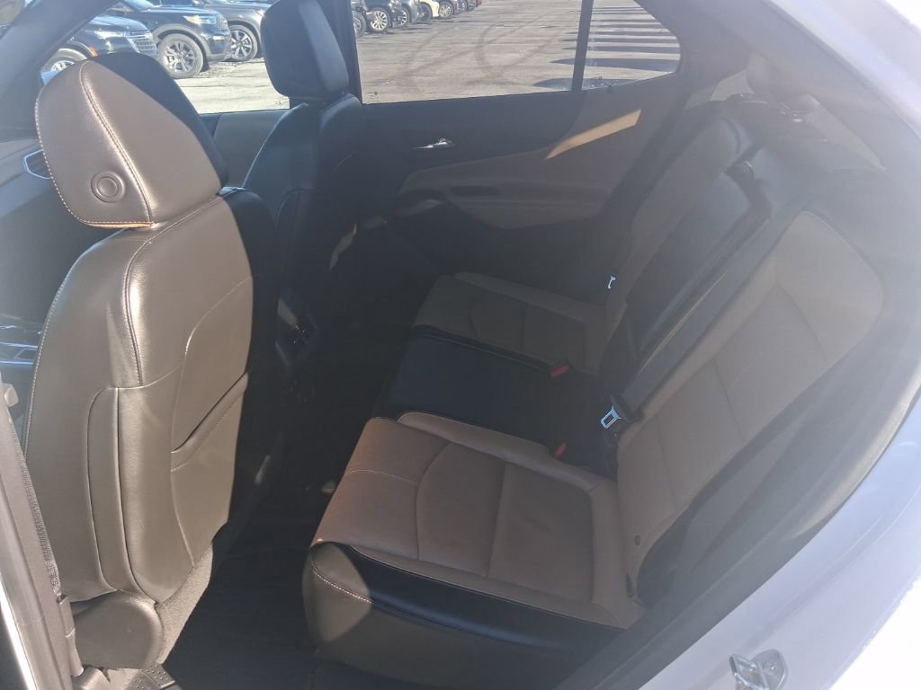 Used 2022 Chevrolet Equinox Premier image 20
