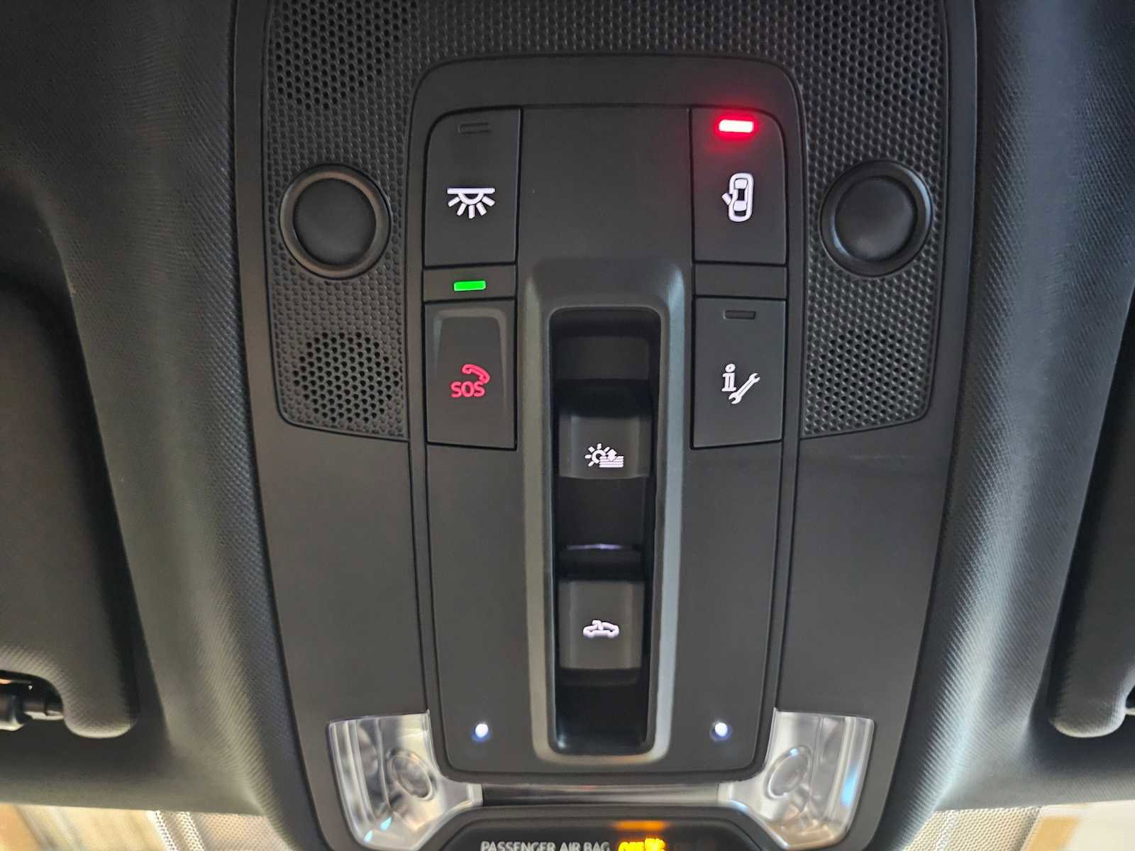 Used 2025 Audi Q3 2.0T Premium w/ Convenience Package image 33