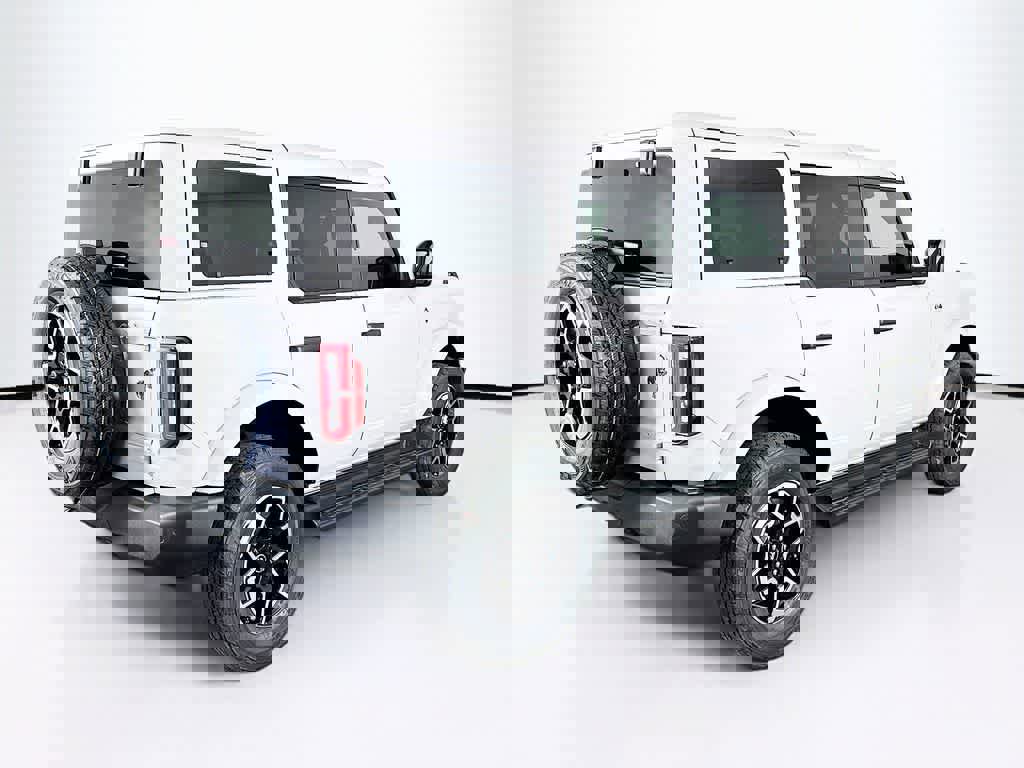 New 2026 Ford Bronco Outer Banks image 24