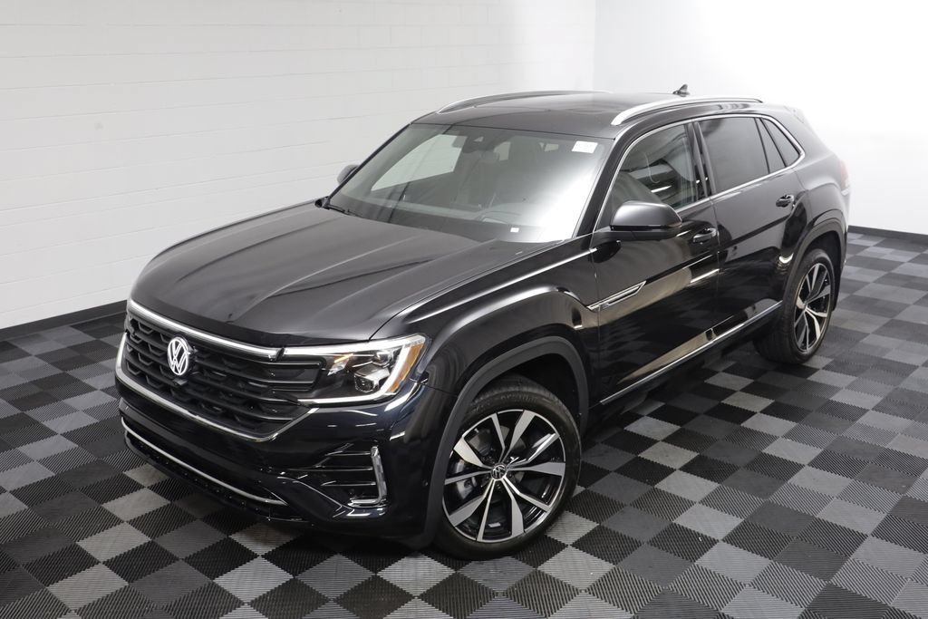 New 2026 Volkswagen Atlas Cross Sport SEL Premium R-Line AWD/4WD image 2