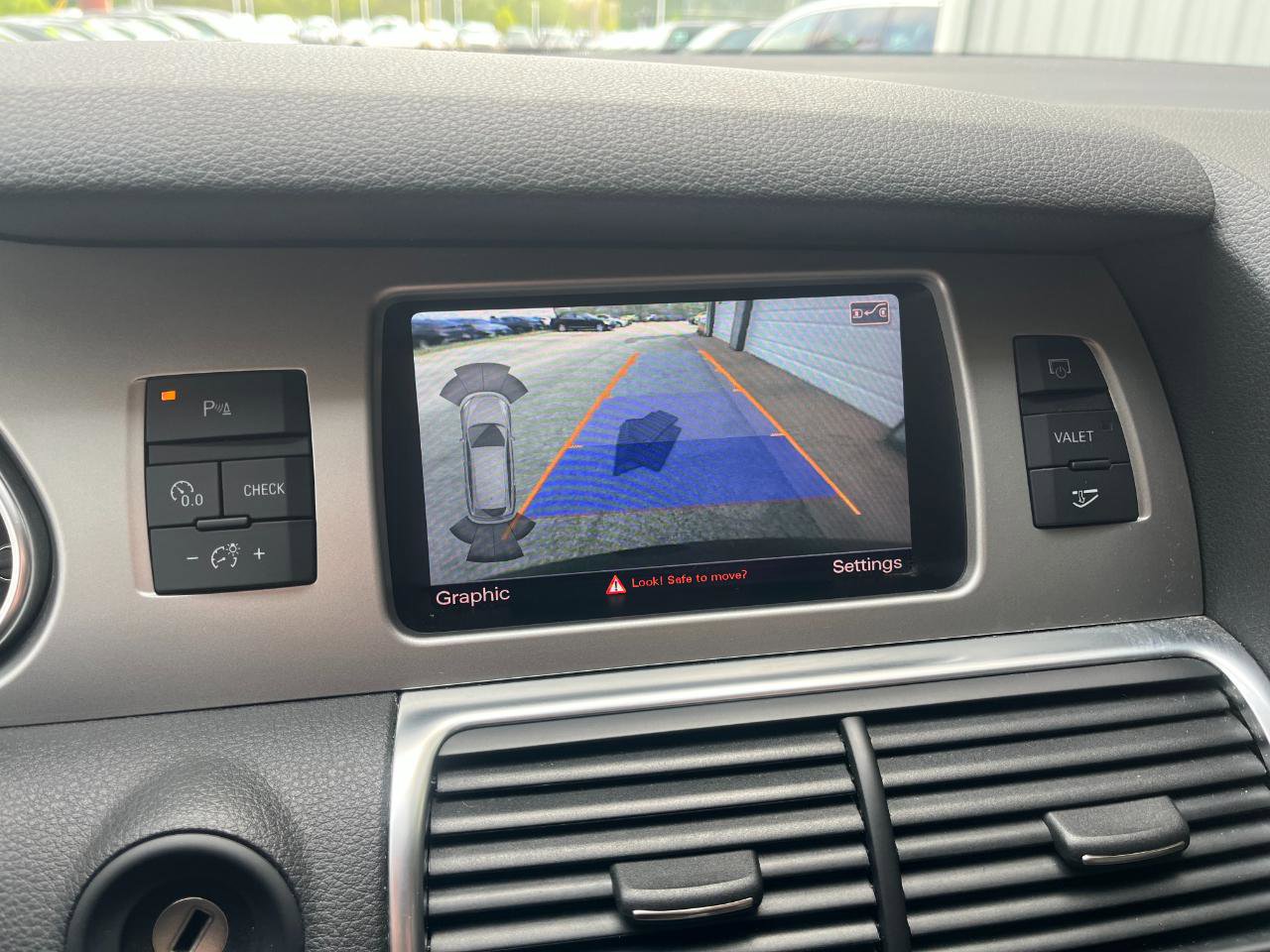 Used 2015 Audi Q7 TDI Premium Plus w/ Premium Plus Package AWD/4WD image 35