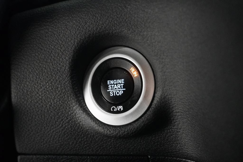 New 2026 Chrysler Pacifica Select FWD image 23