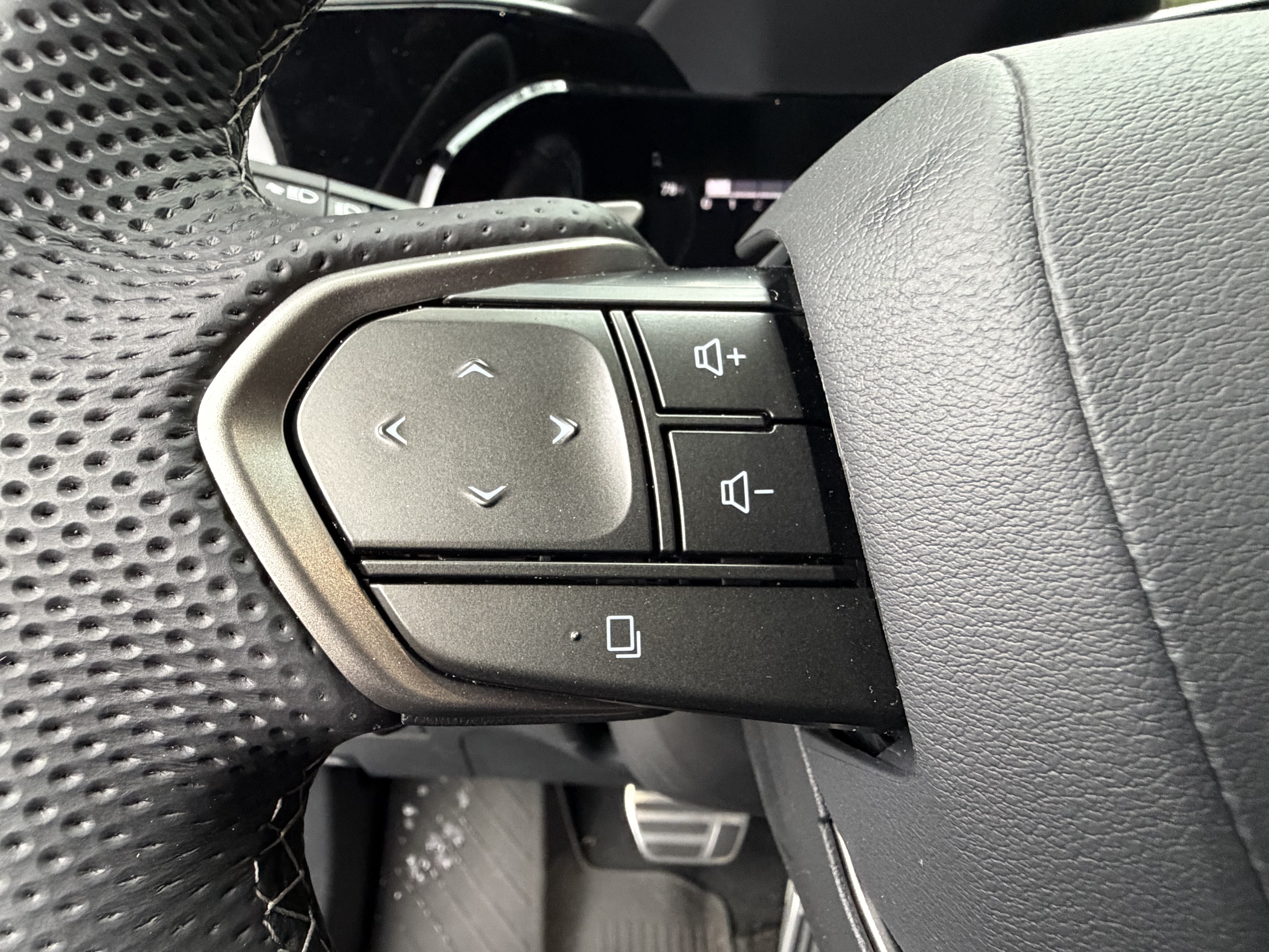 Certified 2026 Lexus NX 350 F Sport w/ Accessory Package (2T) AWD/4WD image 18