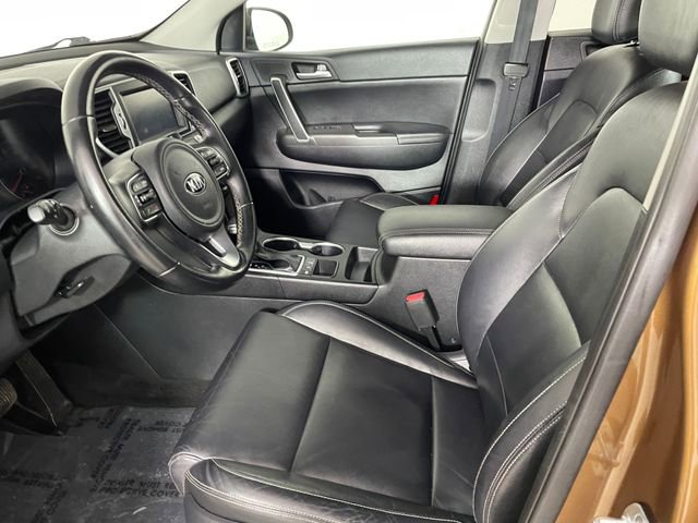 Used 2017 Kia Sportage EX image 2
