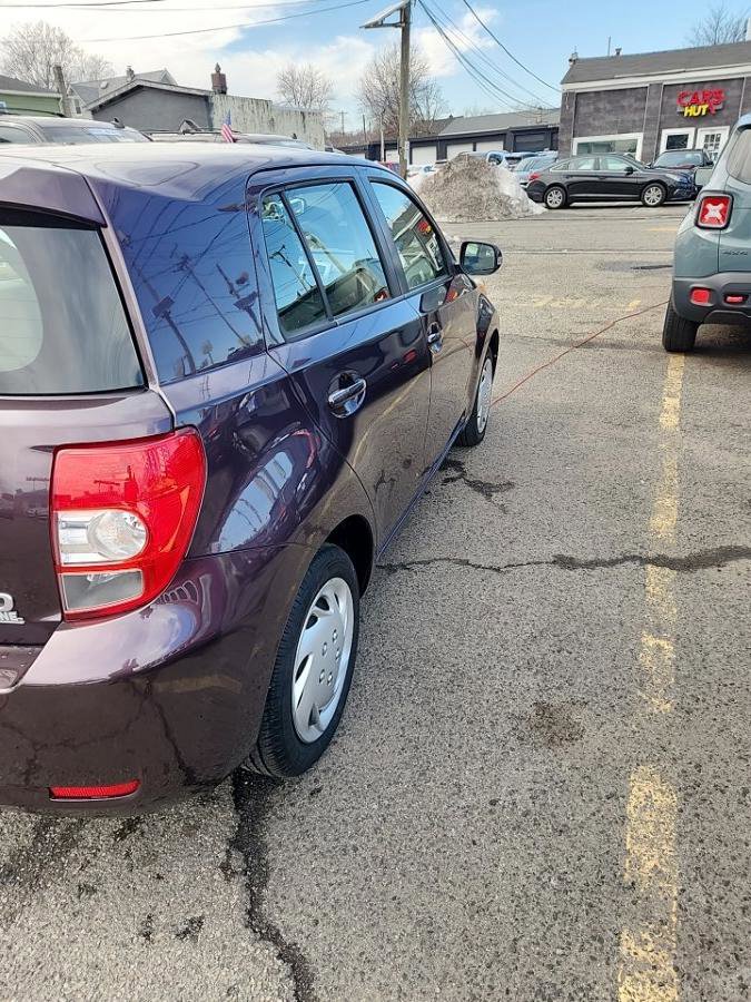 Used 2013 Scion xD image 4
