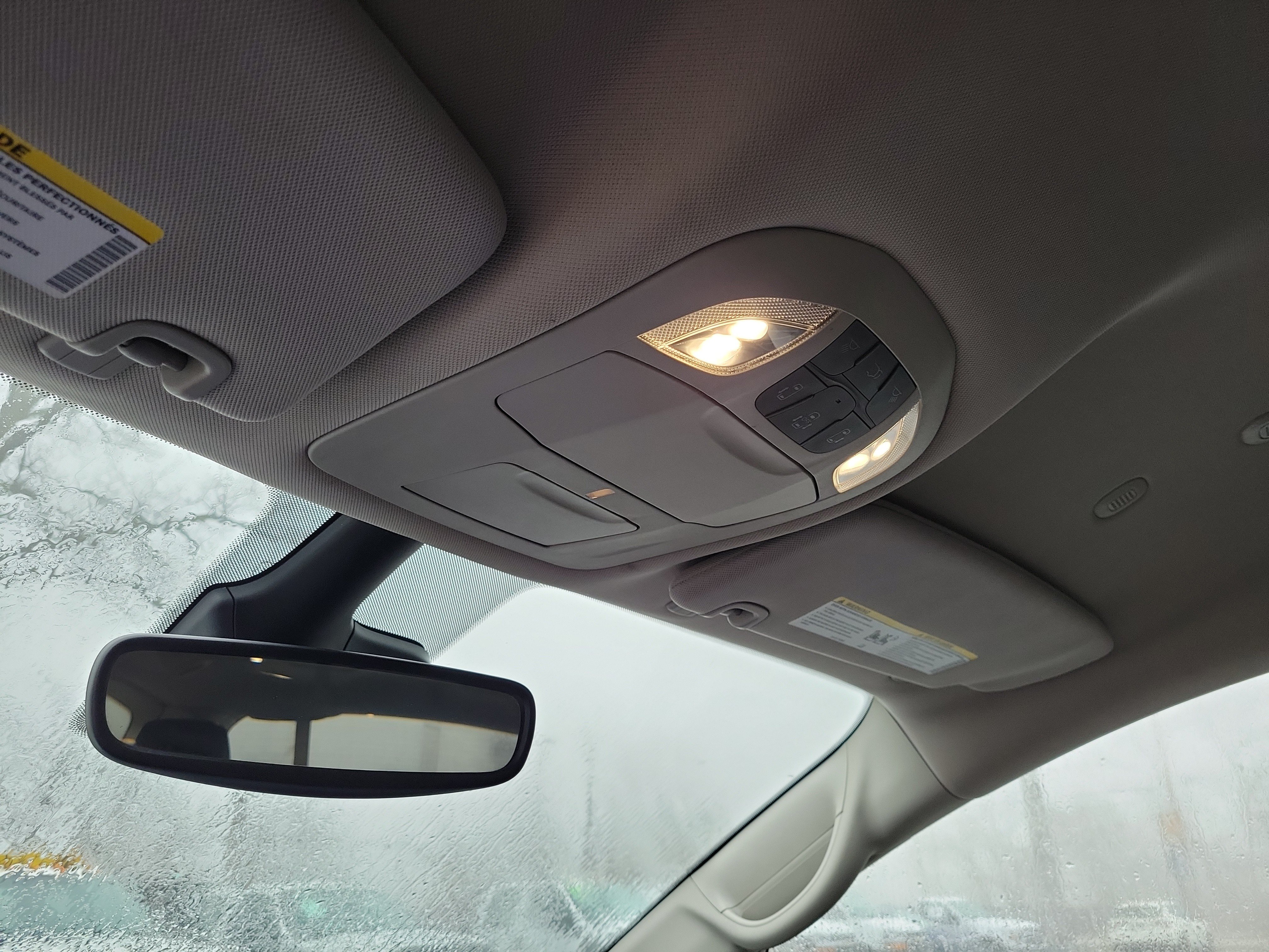 Used 2023 Chrysler Pacifica Touring-L FWD image 30