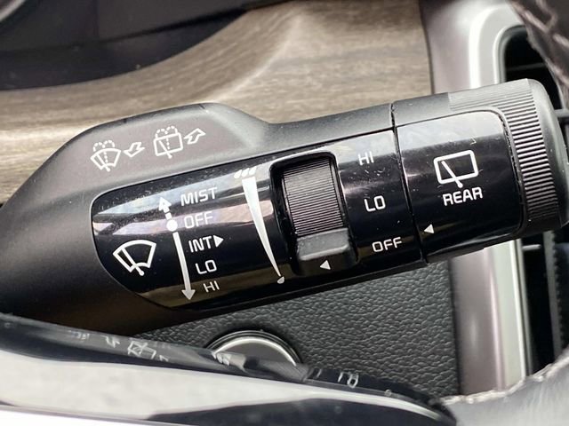 Used 2023 Kia Sorento X-Line EX image 18