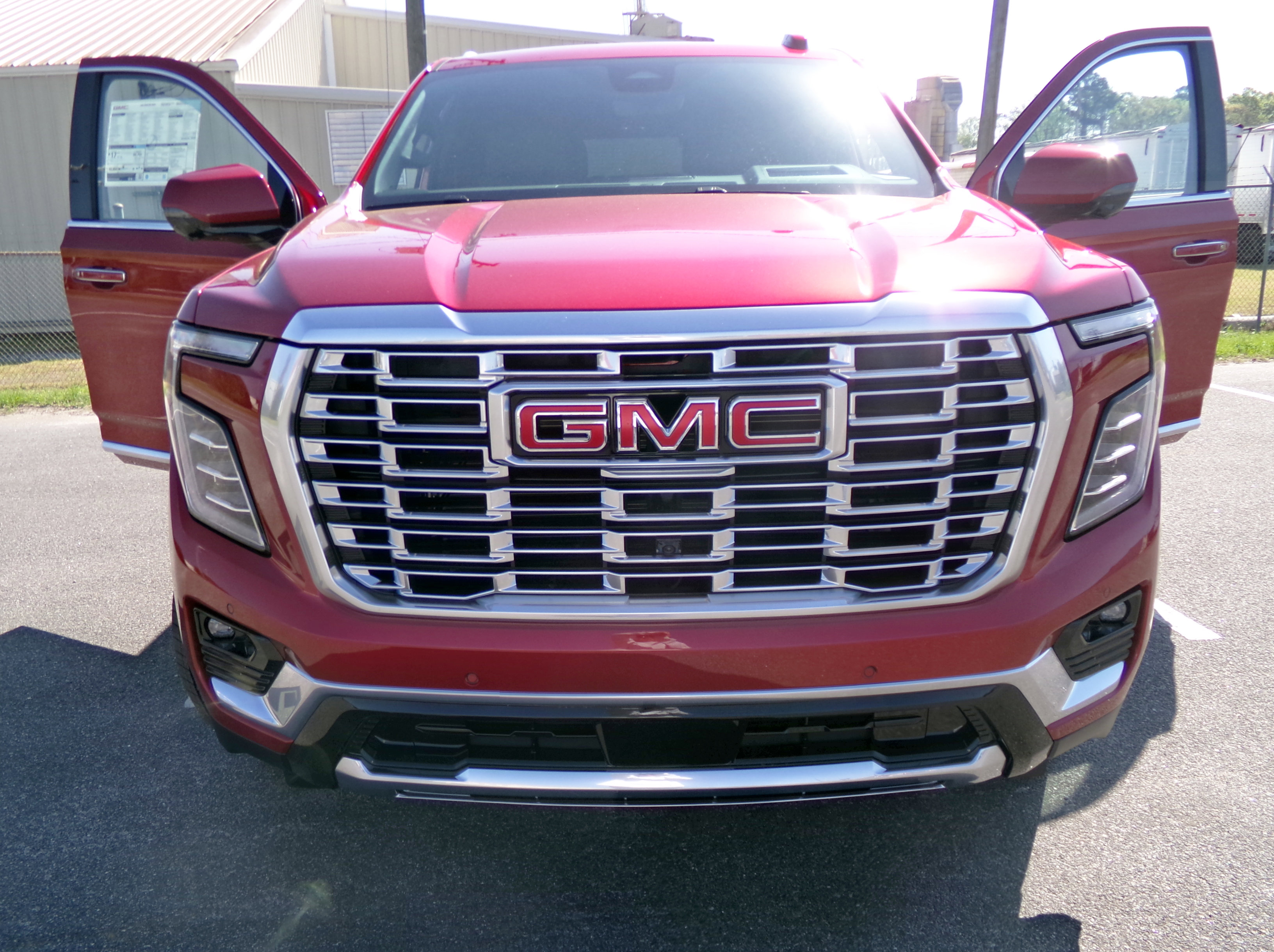 New 2026 GMC Yukon Denali image 7
