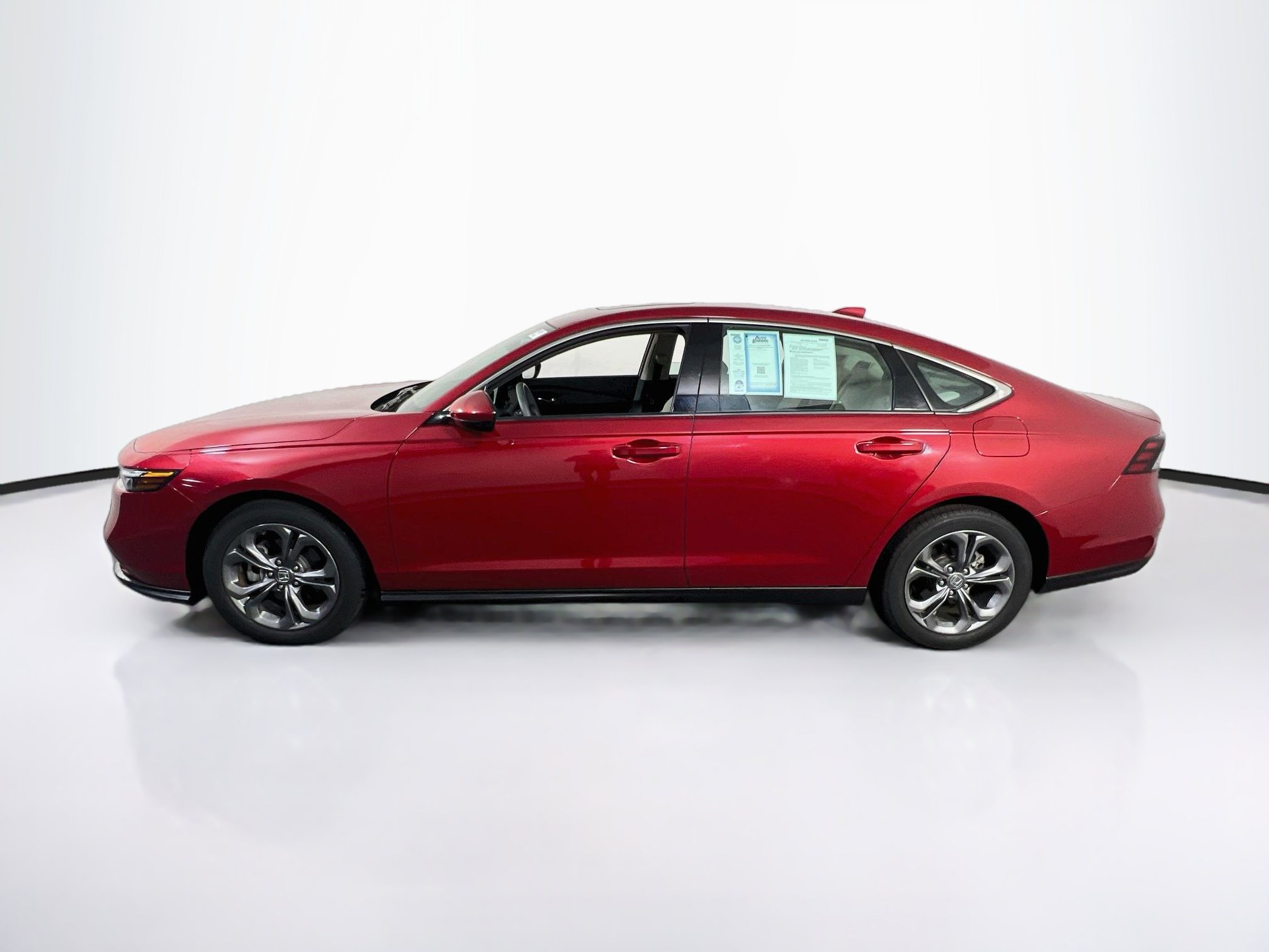 Used 2024 Honda Accord EX image 8