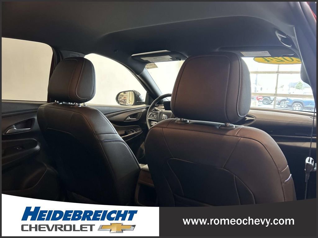 Certified 2024 Buick Envista Sport Touring w/ Convenience I Package FWD image 31
