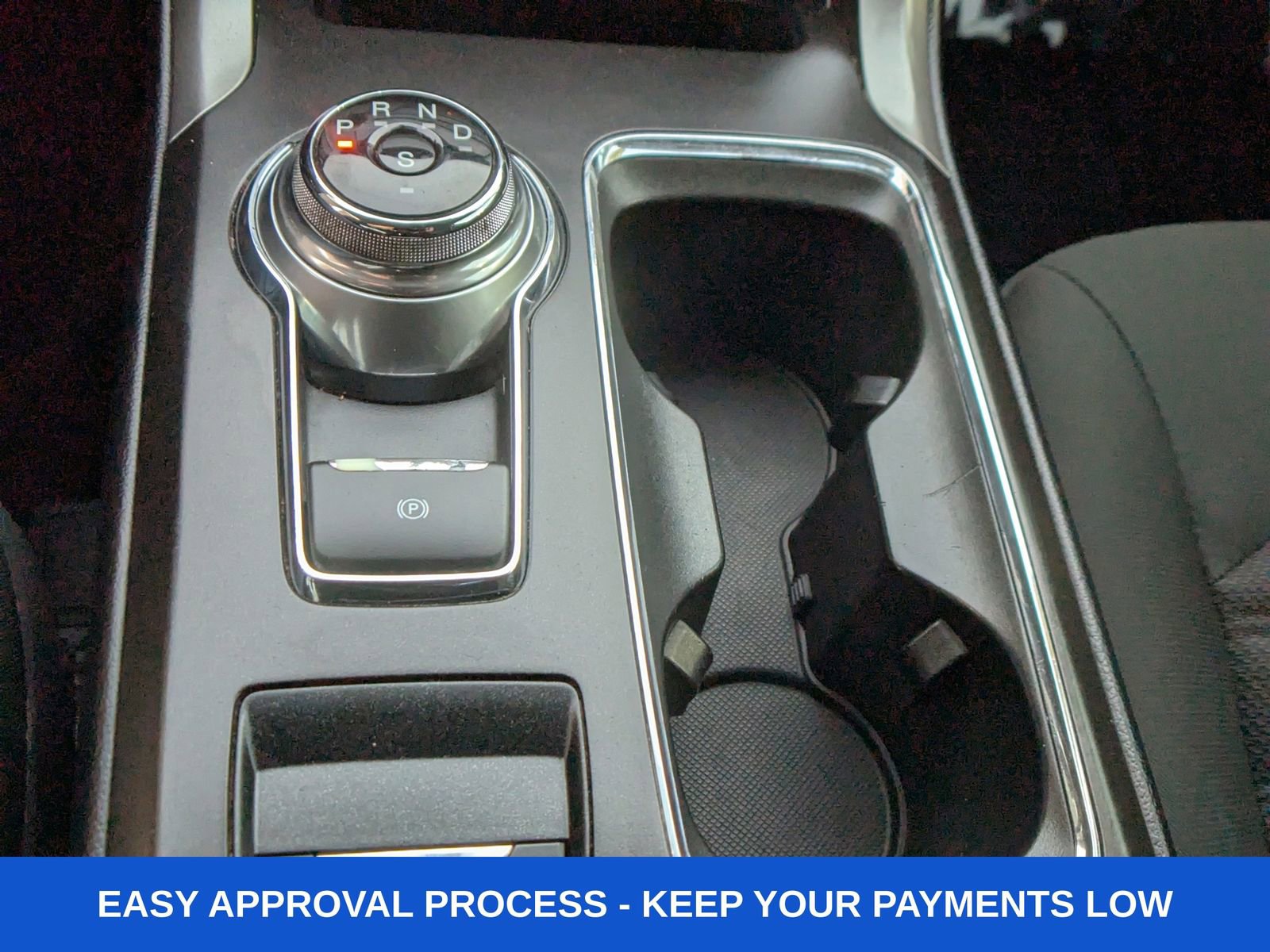 Used 2017 Ford Fusion SE w/ Fusion SE Technology Package image 27