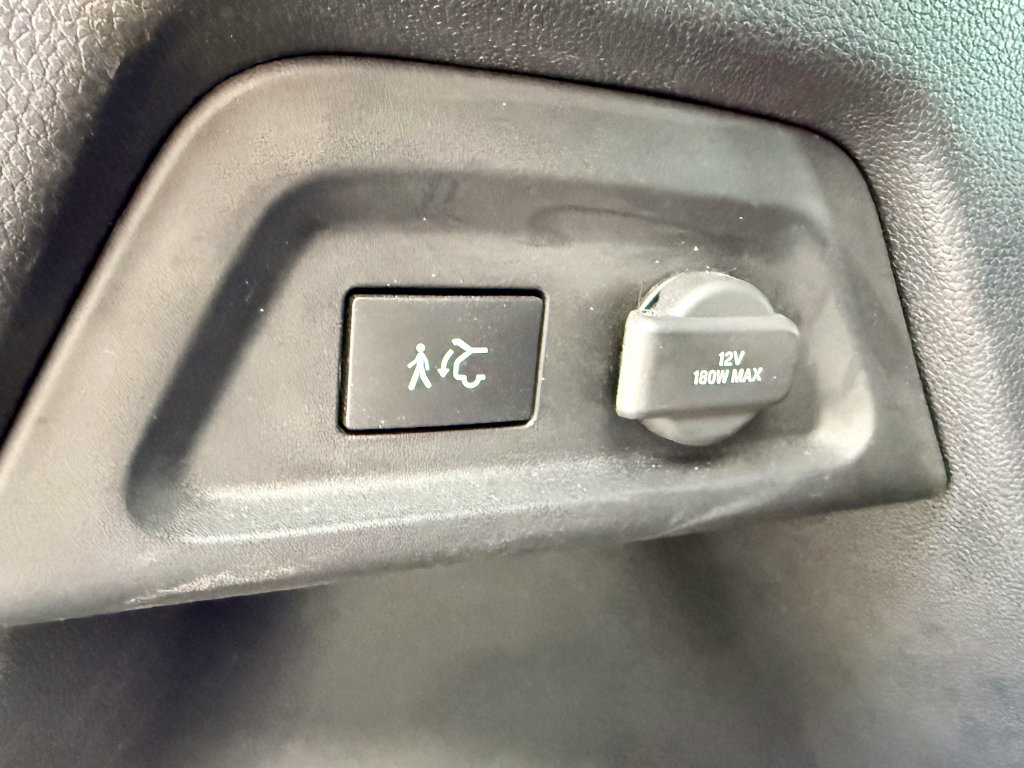 Used 2024 Honda Pilot Elite image 17