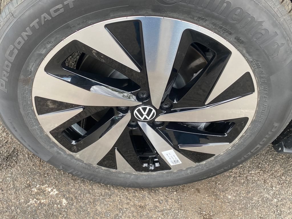 New 2026 Volkswagen ID.4 Pro RWD image 9