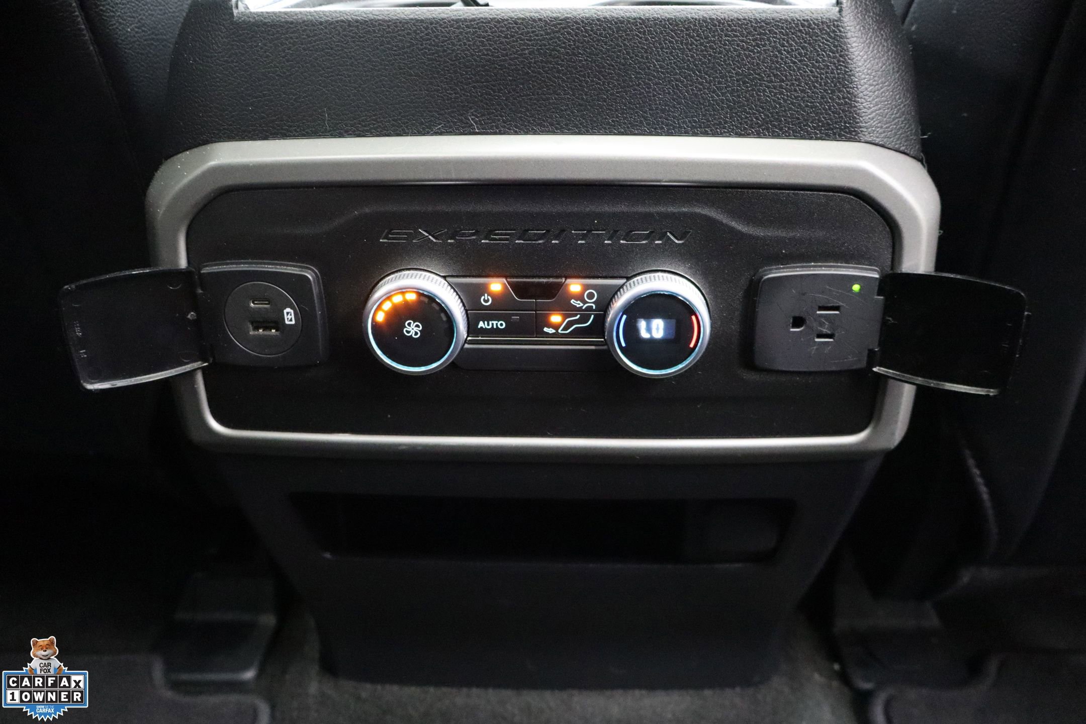 Used 2021 Ford Expedition XLT image 31