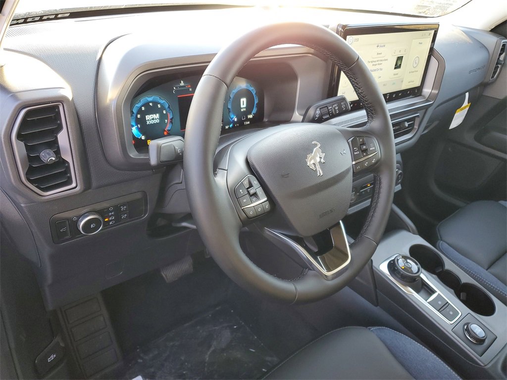 New 2025 Ford Bronco Sport Outer Banks image 11
