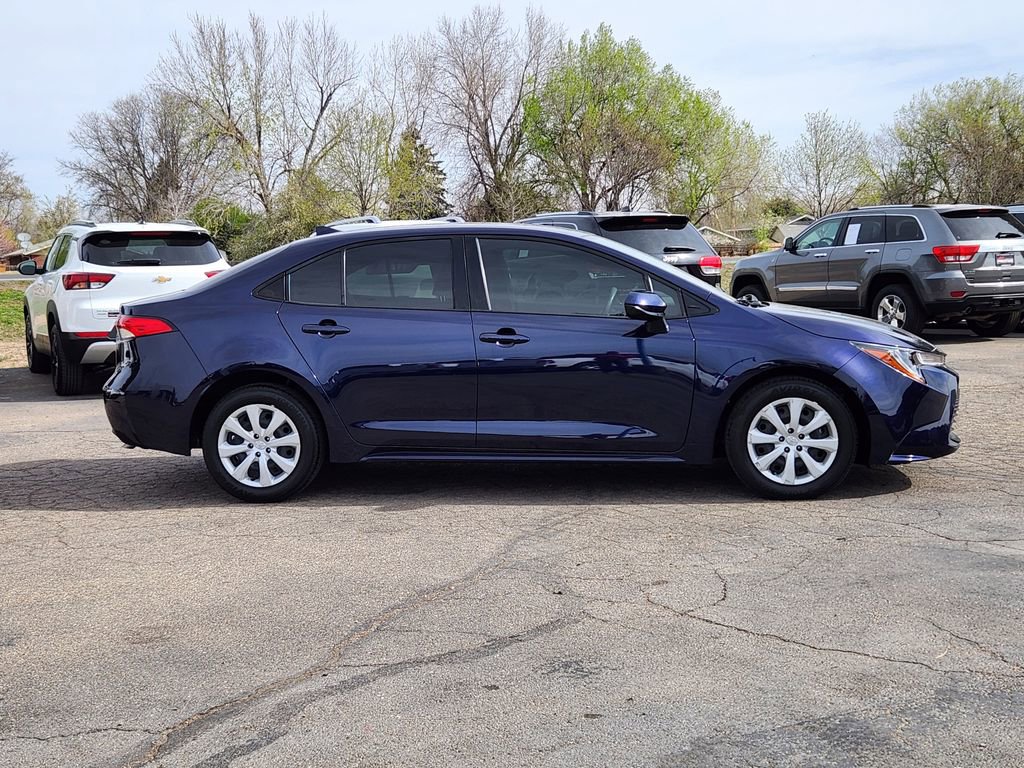 Used 2023 Toyota Corolla LE FWD image 2