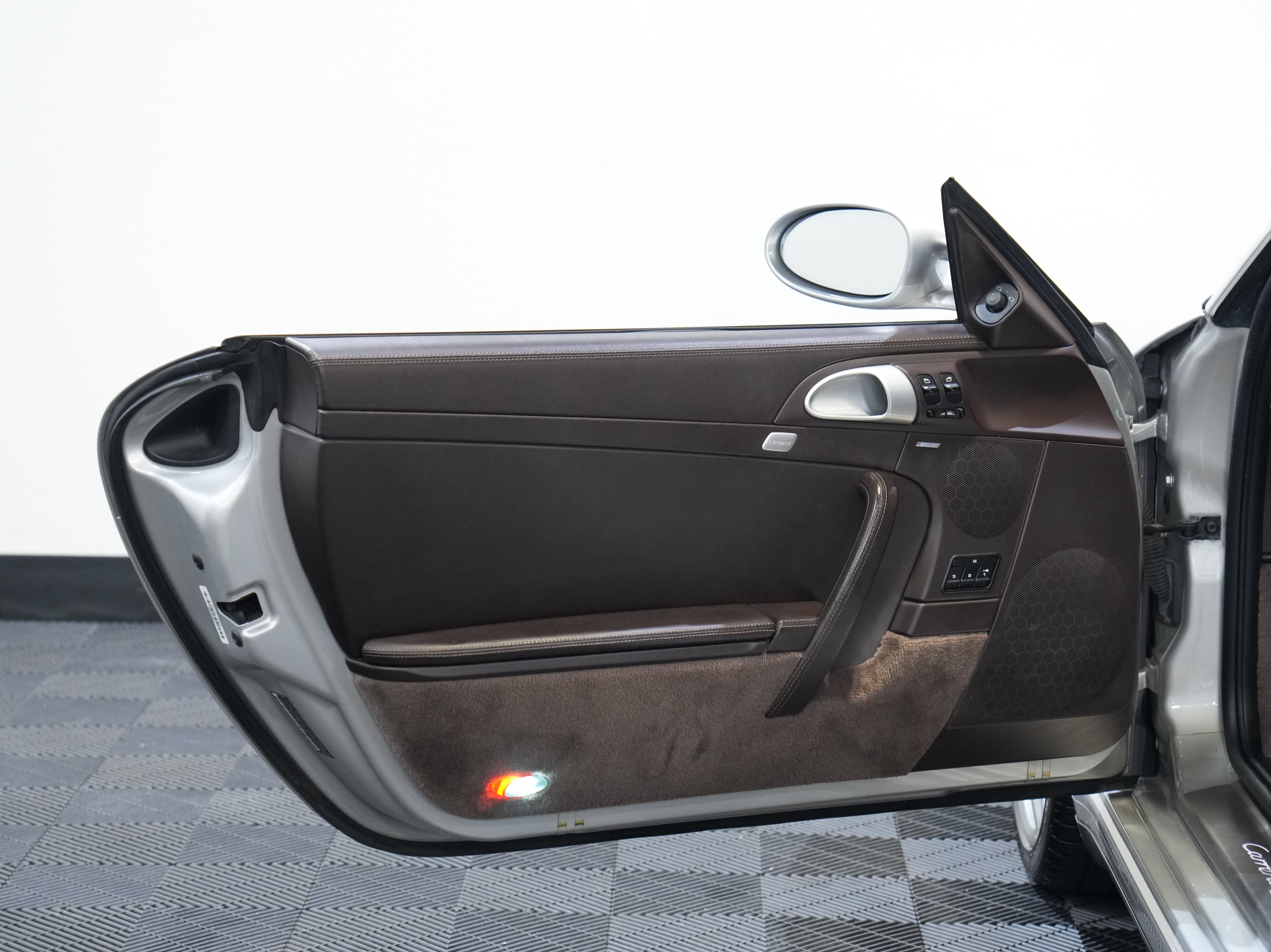 Used 2008 Porsche 911 Carrera 4S AWD/4WD image 21