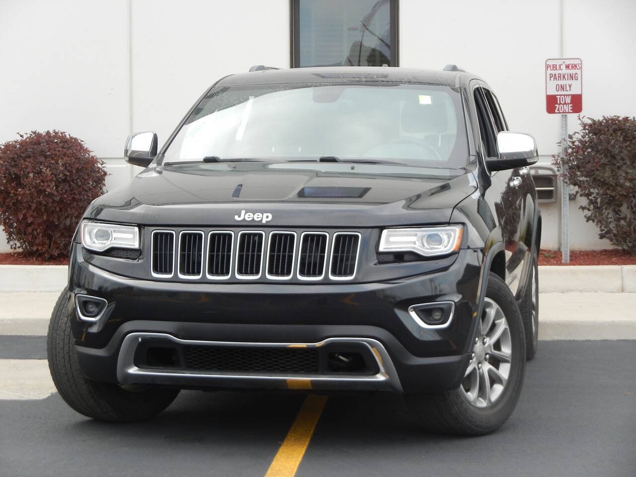 Used 2015 Jeep Grand Cherokee Limited w/ Luxury Group II AWD/4WD image 5
