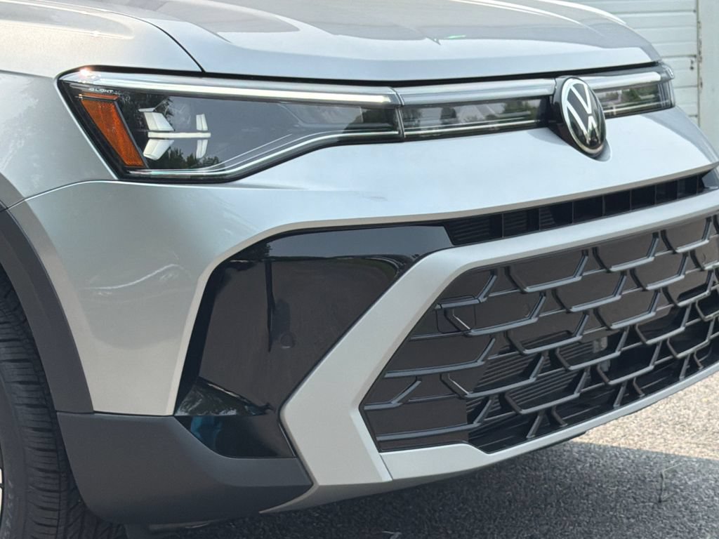 New 2026 Volkswagen Taos SEL AWD/4WD image 4
