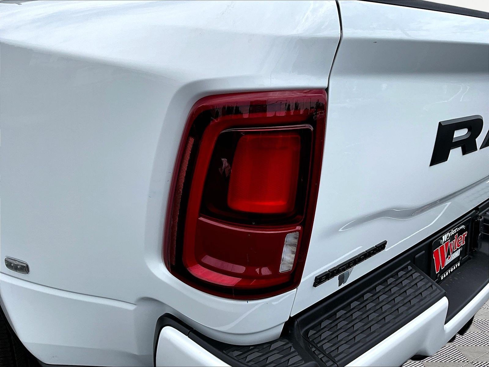 New 2026 RAM 3500 Big Horn AWD/4WD image 14