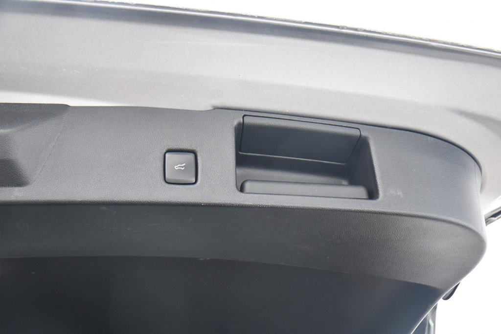 Used 2024 Ford Escape Platinum image 19