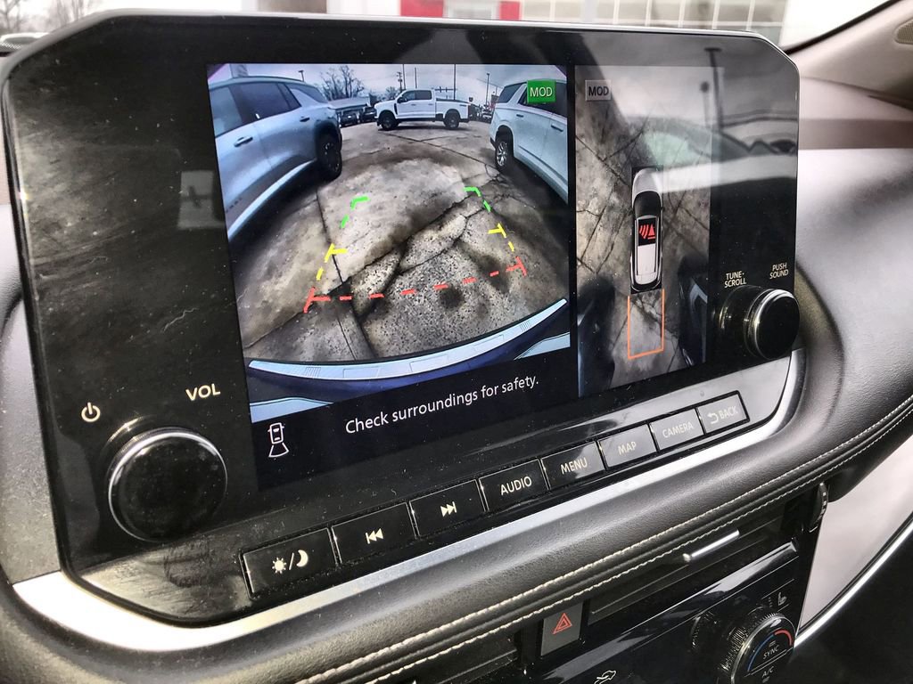 Used 2023 Nissan Rogue SL w/ SL Premium Package image 17