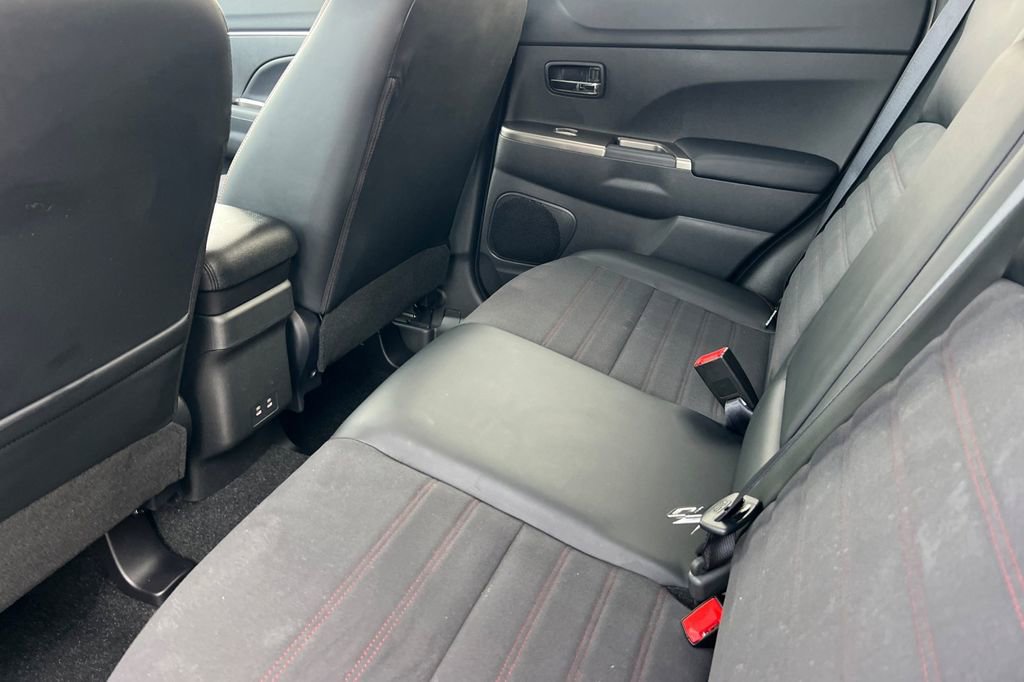 New 2026 Mitsubishi Outlander Sport SE image 13