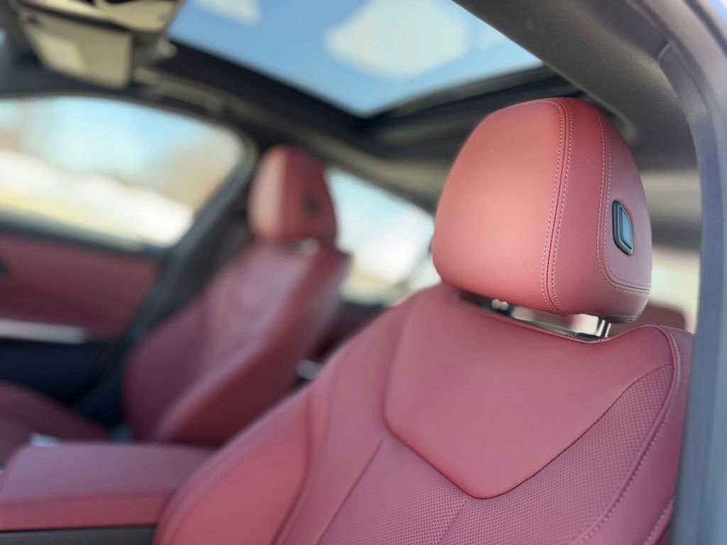 New 2026 BMW 330i xDrive Sedan w/ Premium Package image 14