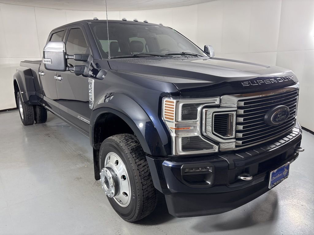 Used 2022 Ford F450 Platinum w/ FX4 Off-Road Package image 2
