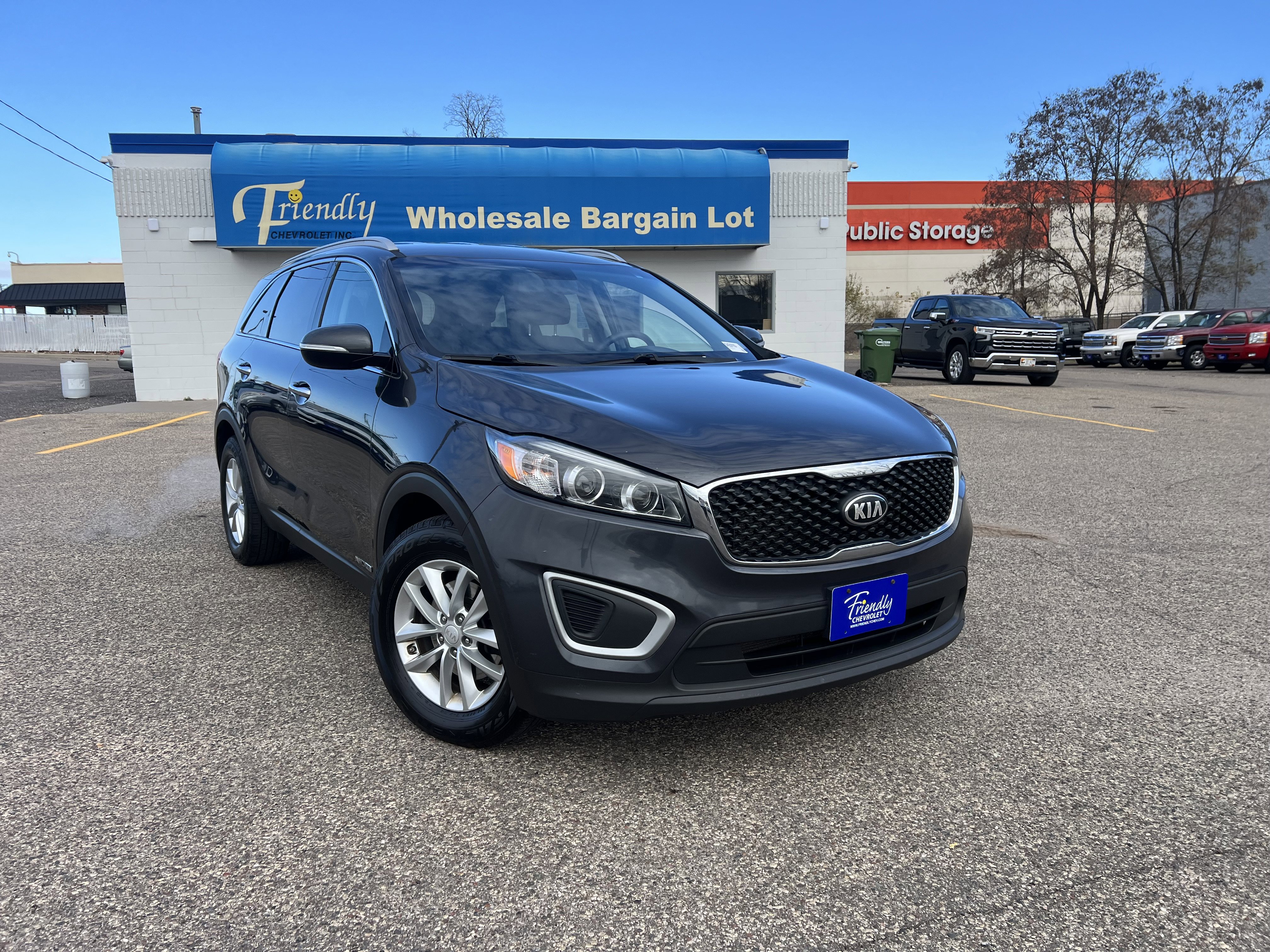 Used 2018 Kia Sorento LX image 2