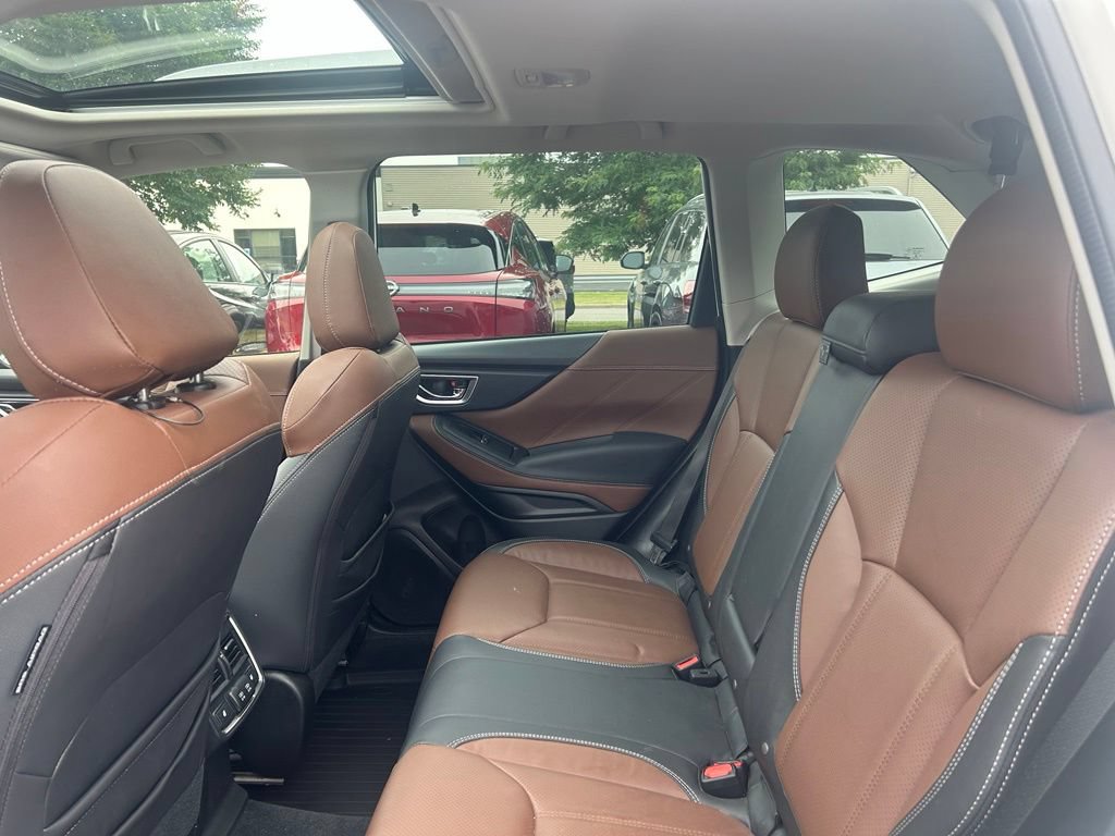 Used 2022 Subaru Forester Touring AWD/4WD image 15