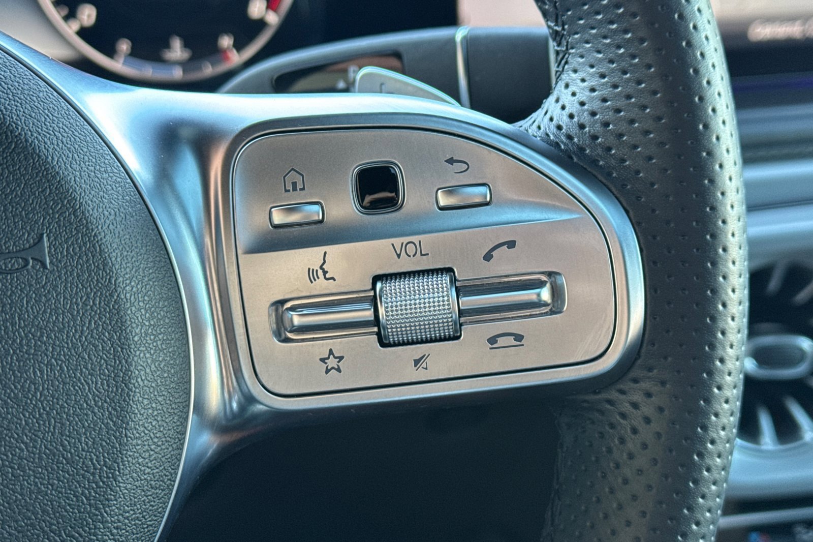Certified 2023 Mercedes-Benz G 550 image 32