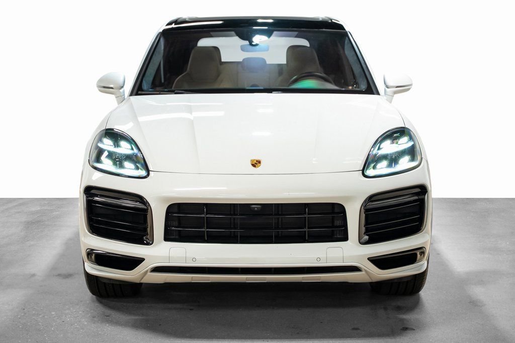Used 2022 Porsche Cayenne GTS image 4