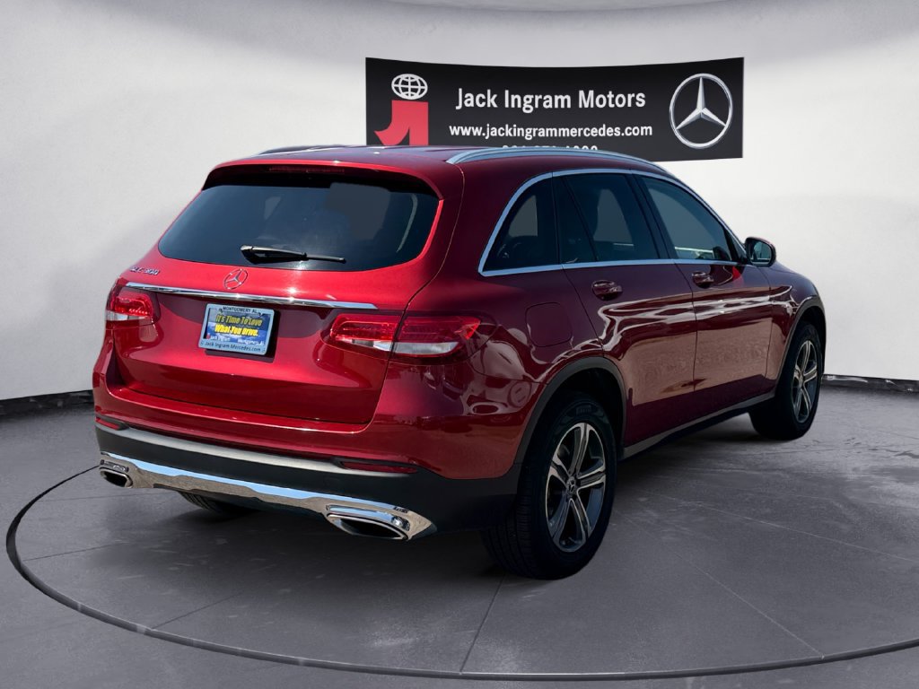 Certified 2019 Mercedes-Benz GLC 300 w/ Parking Assistance Package image 5