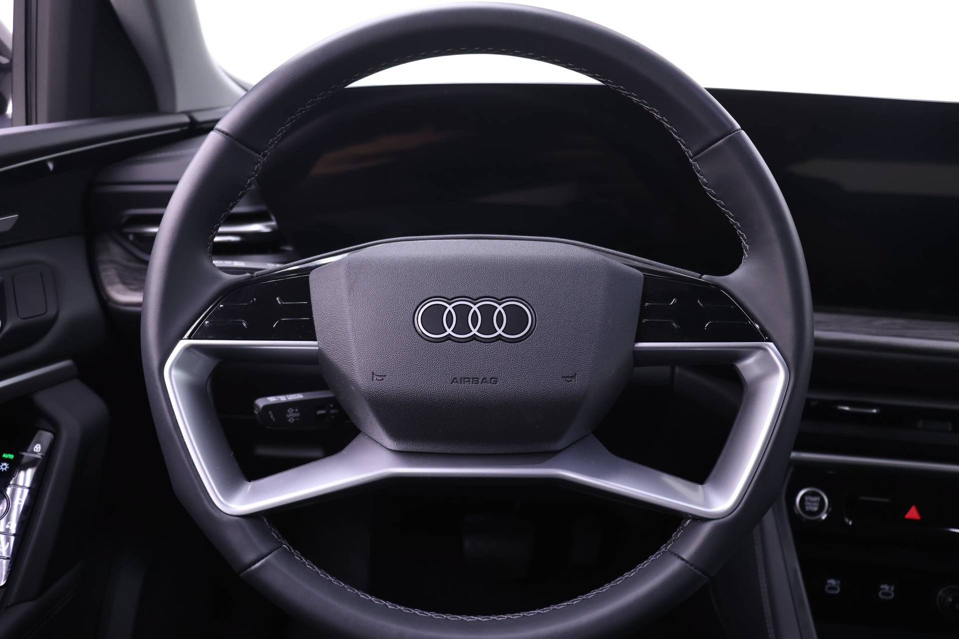 Certified 2025 Audi Q5 Premium Plus AWD/4WD image 17