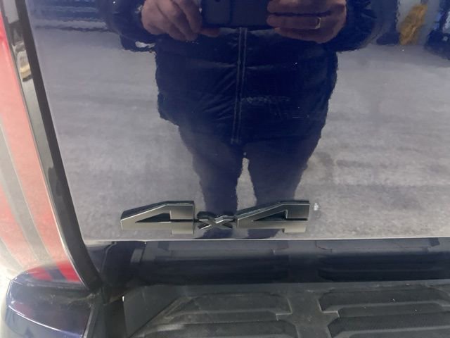 Used 2022 Toyota Tundra Platinum w/ Advanced Package image 8