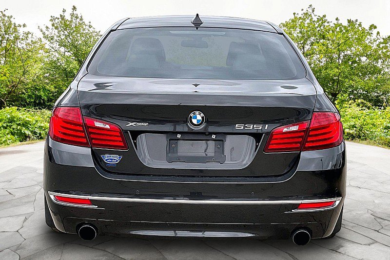 Used 2015 BMW 535i xDrive Sedan AWD/4WD image 5
