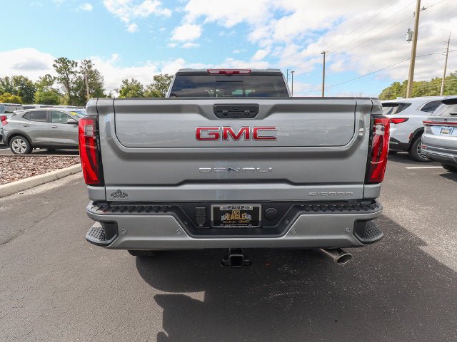 New 2026 GMC Sierra 2500 Denali w/ Denali Reserve Package AWD/4WD image 8