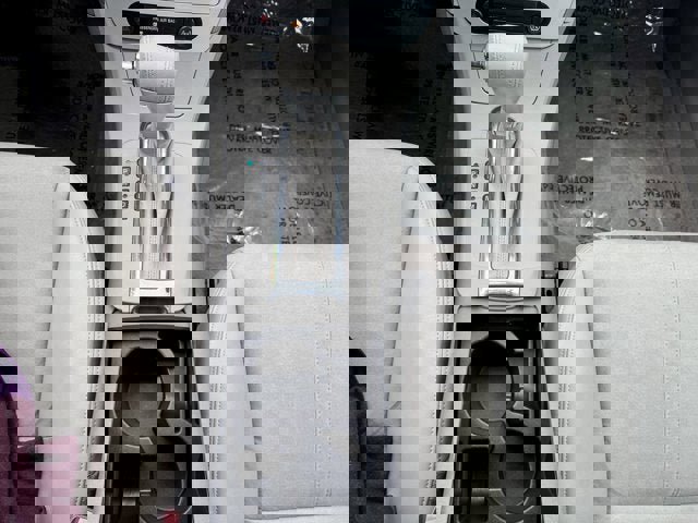 Used 2009 Chevrolet Malibu LT w/ HFV6 Engine Package image 16